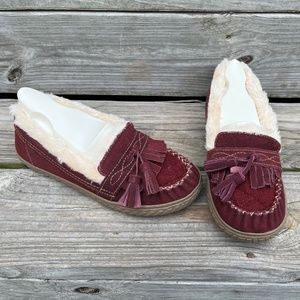 Earth Origins Yukon Yasmine Merlot Moccasins Suede Slippers M New